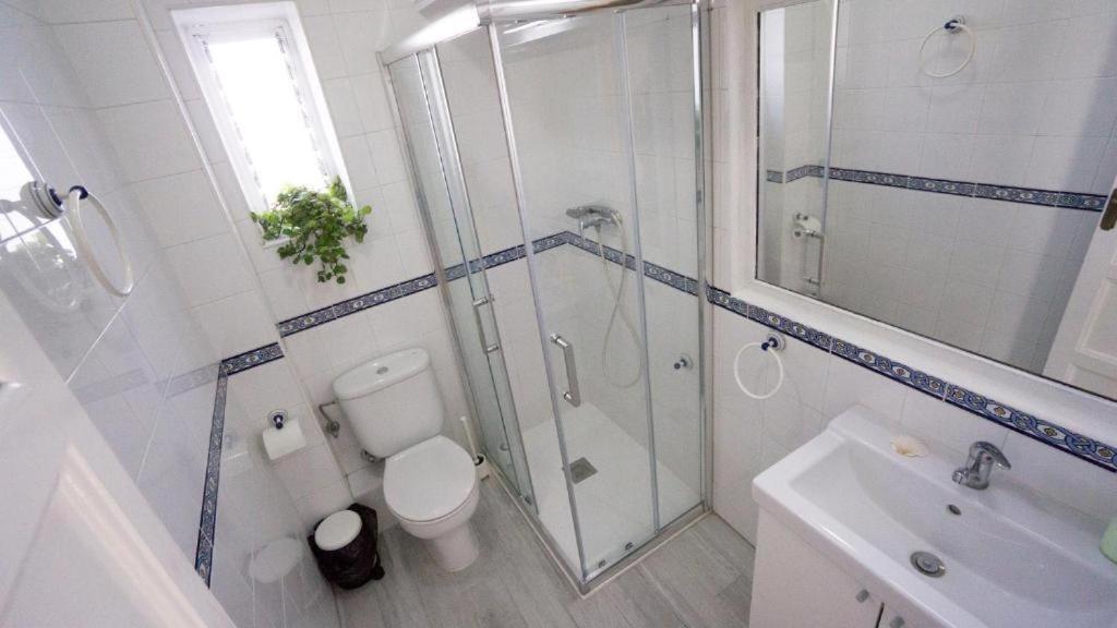 Rentalsevilla Casa Viva Triana Exteriör bild